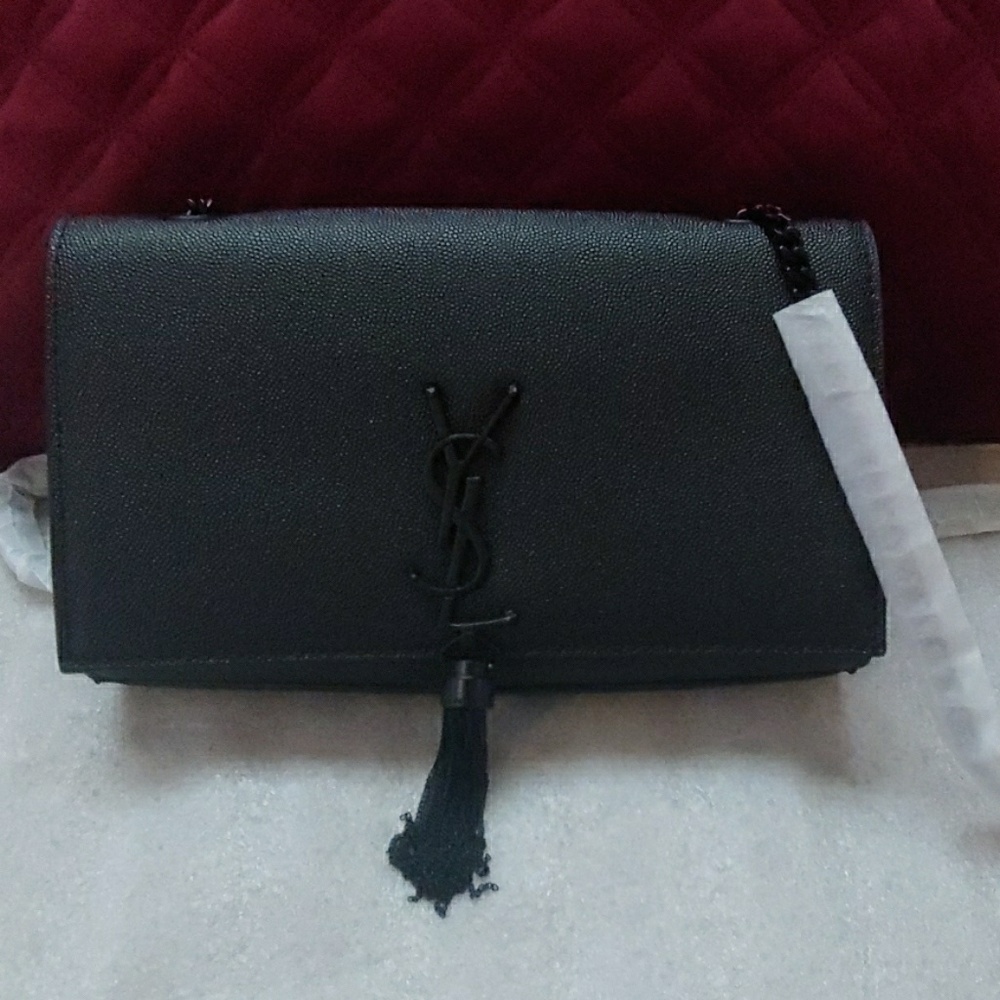 Black matte crossbody